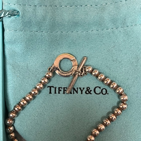 Great Condition Tiffany Signature Bead Bracelet - Picture 4 of 6